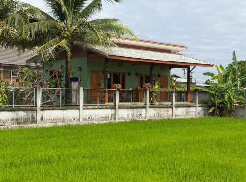 สมายด์ ฮ่อมนา เรสเฮาท์ Smile Homna Resthouse