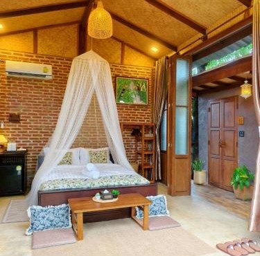 เติมชีวา Barcafe & Guesthouse