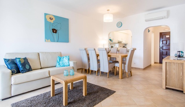 #025 T3 Encantador em Albufeira by Home Holidays