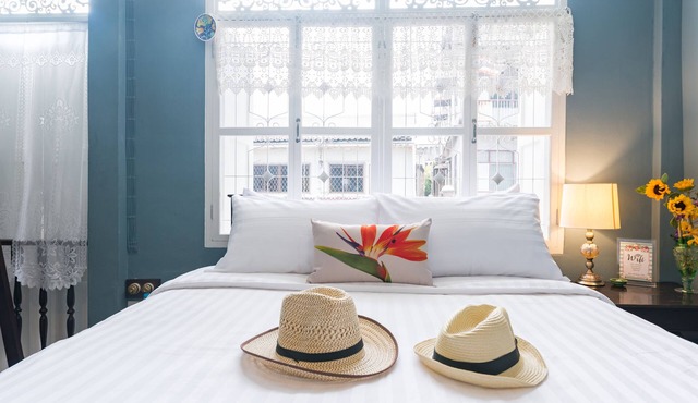 1 BD in Chinese Shophouse, Chinatown BKK