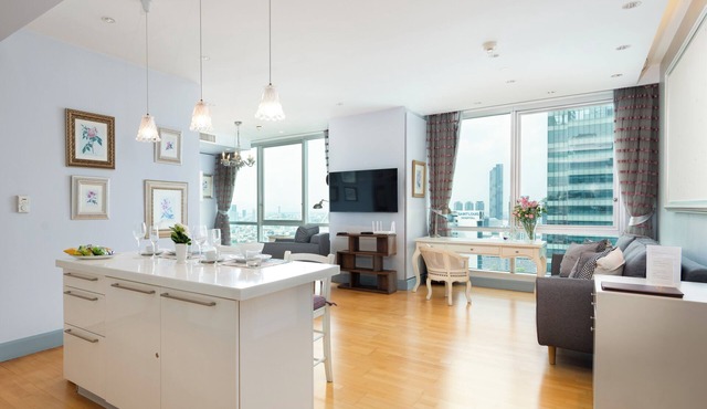 1 Bed Serviced Panoramic SkyVilla