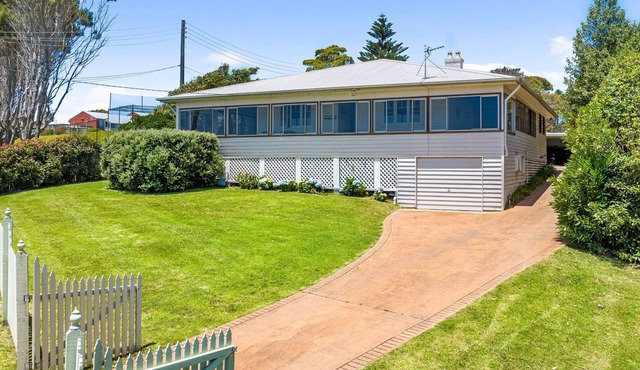 12 Bluewater Drive Narooma
