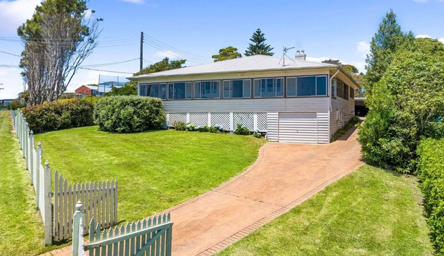 12 Bluewater Drive Narooma