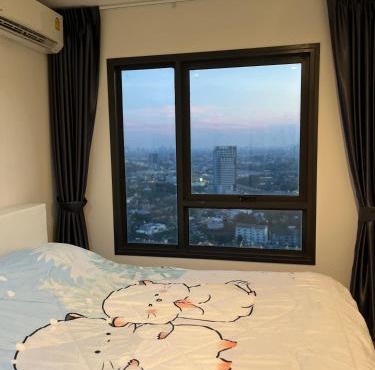 1BR Free pool&gym fast WIFI Airport Link