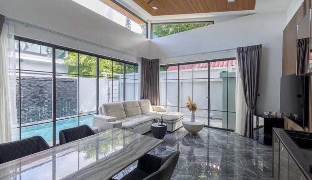 2-bedroom house in tranquil Tambon Rawai with AC comfort