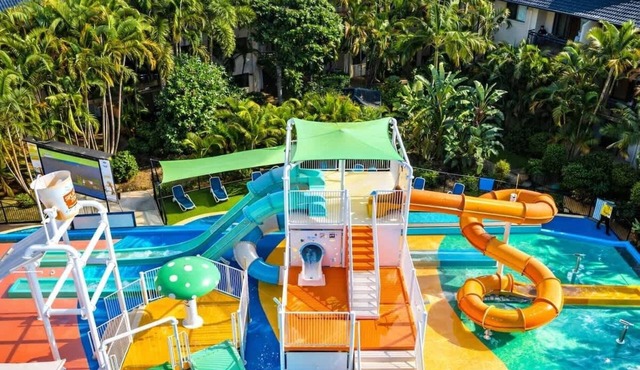 2BR Turtle Beach Mermaid Beach Aircon