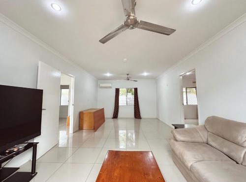 31B Leichhardt Drive Your home away from home