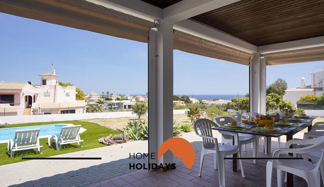 #331 Casa Chico Rita by Home Holidays