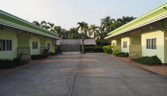 555 Resort
