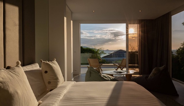 7 bedroom Oceanfront
