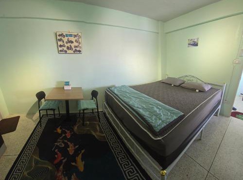 812 Quiet AC Apartment with Balcony & free Wifi