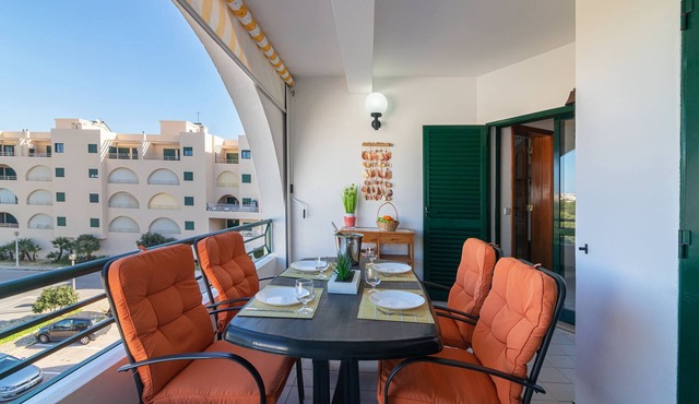 ALBUFEIRA SALGADOS BEACH 1 by HOMING