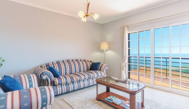 Alegria Apartment, by Pausa Holiday Rentals