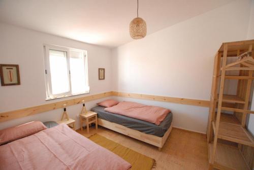Algarve Surf Hostel & Guest House