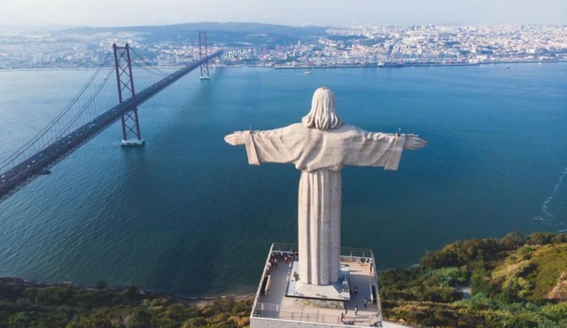 Almada Cristo Rei