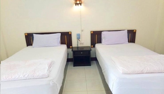 Amonruk Hotel 1