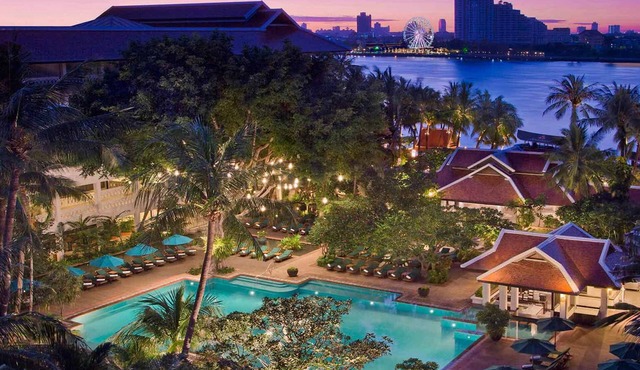 Anantara Riverside Bangkok Resort