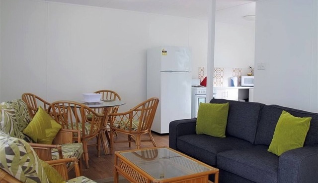 Apollo Jewel Beachfront No 6