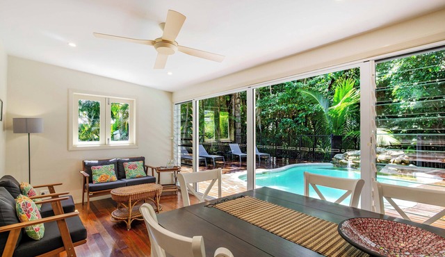 Atoll Close Queenslander with private heated pool