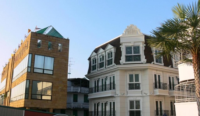 Aurum The River Place