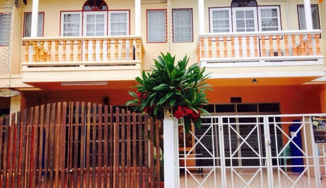 Baan Khun Nong