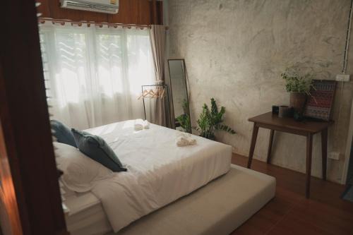 Baantonmai Farmstay