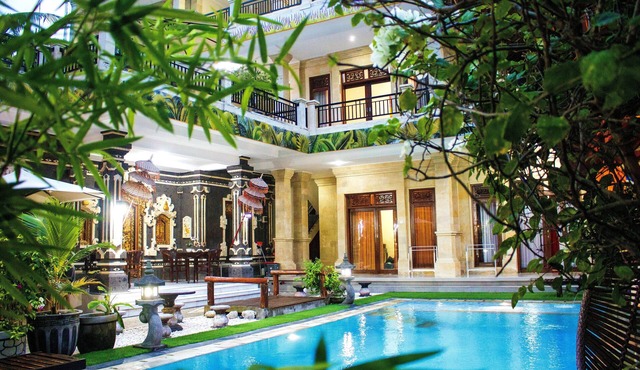 Bali 85 Beach Inn