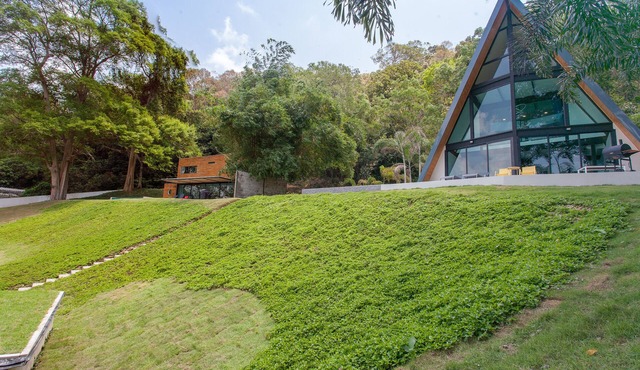 Bamboo Garden House