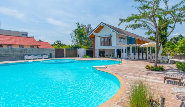 Bangsaphan Resort