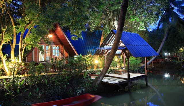 Banmaihom Amphawa