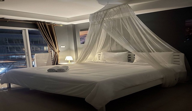 Be Rich Hotel