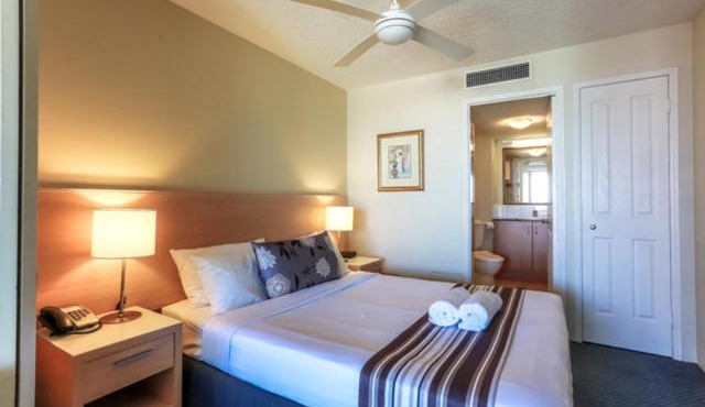 Beachfront Mooloolaba Apartment- 7th Floor in the Landmark Resort
