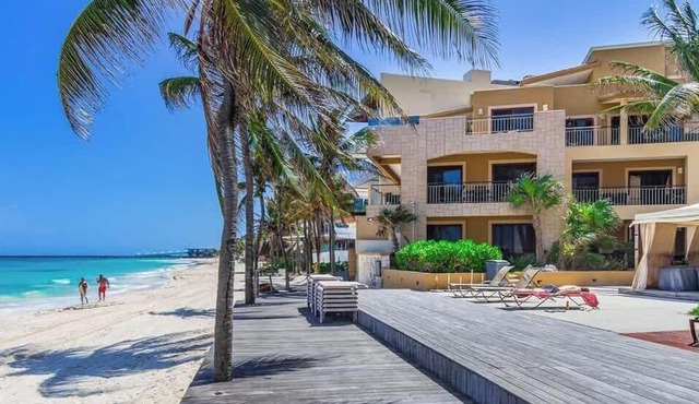 Beachfront | Patio, Pool, BBQ & 1 Block to 5th Ave