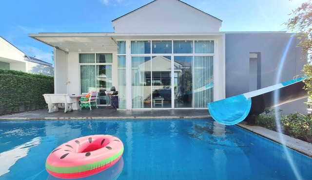 Beachtown2 Cha-Am Private Poolvilla from beach2km