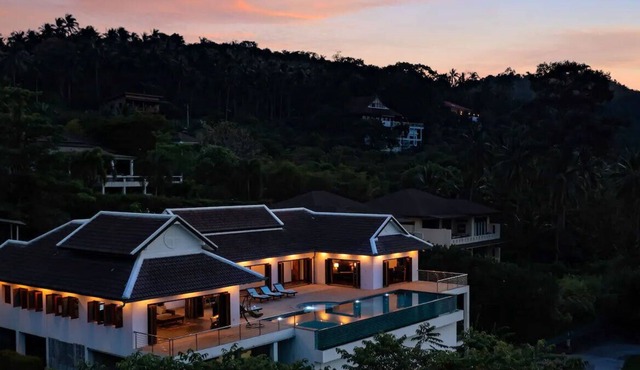 Beautiful Villa With Private Pool For 8 Guest With Sea View