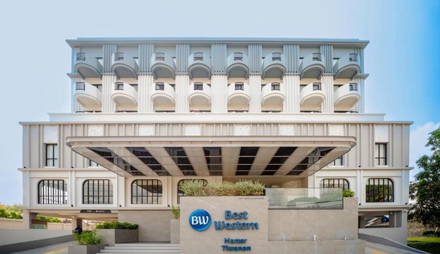 Best Western Matter Tiwanon Hotel
