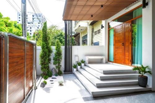 Bhumidol Home near Don Muang Airport