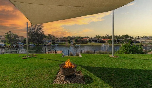 Billie's River Retreat