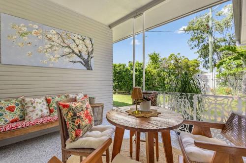 Black Duck Cottage - Coastal Heritage near Marina