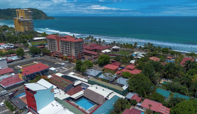 Blue Marlin 2 Private 10 Bedroom Resort - Next to the Cocal Casino.