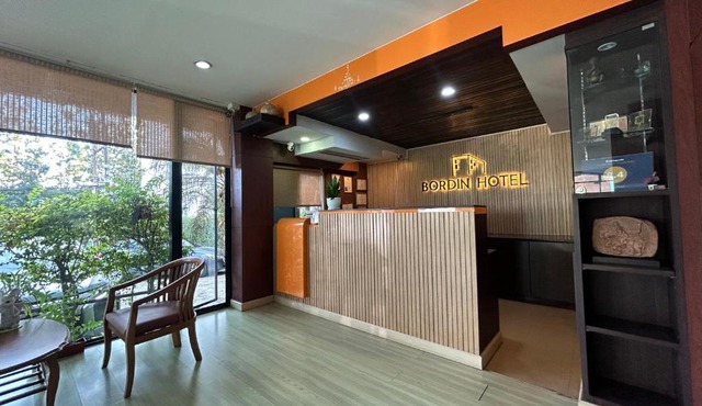 Bordin Hotel