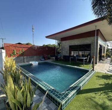 Boriphat Home