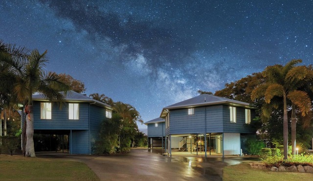 Boyne Island Motel and Villas