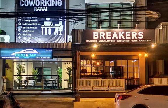 Breakers Hotel Rawai