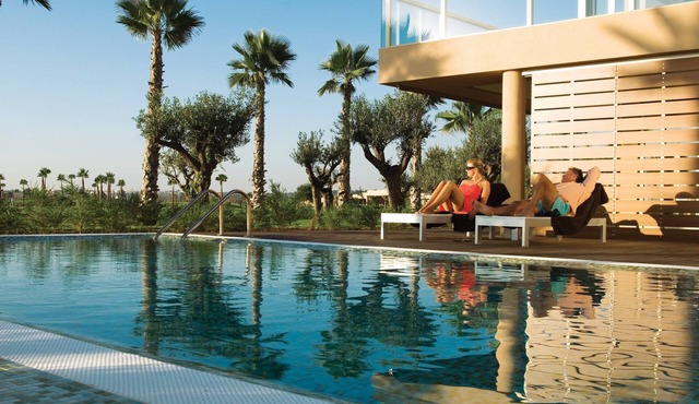 Bright and Spacious Villa for 8 | Private Pool