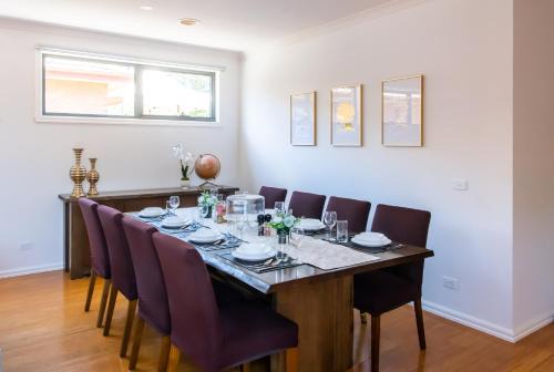 Bright, comfortable family home in leafy Forest Hill