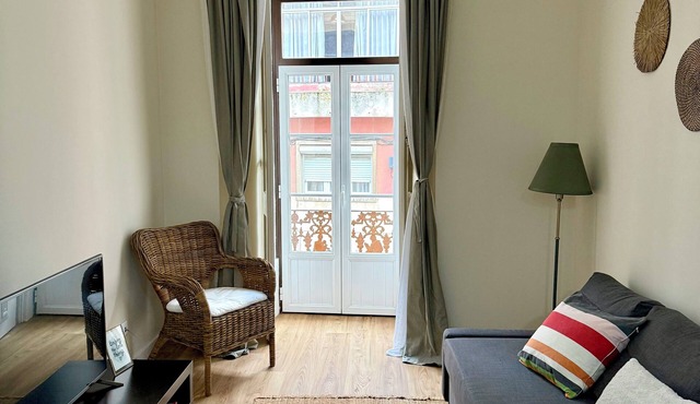 By the River - Lisbon Apartment