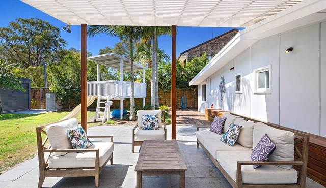 Caba Beach House - Pet Friendly!