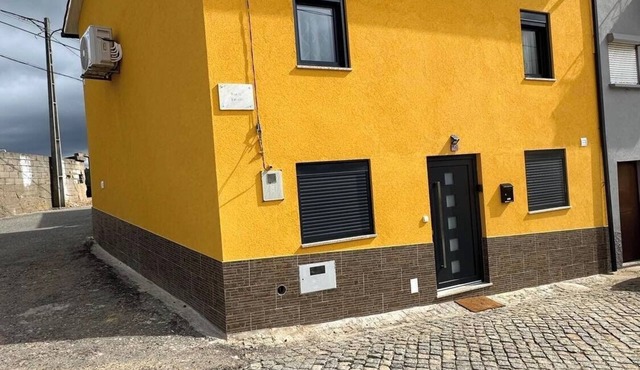 Casa Henriques