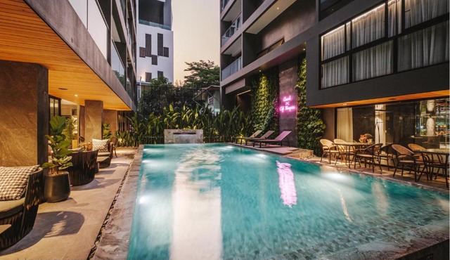 Cascade Hotel Bangkok